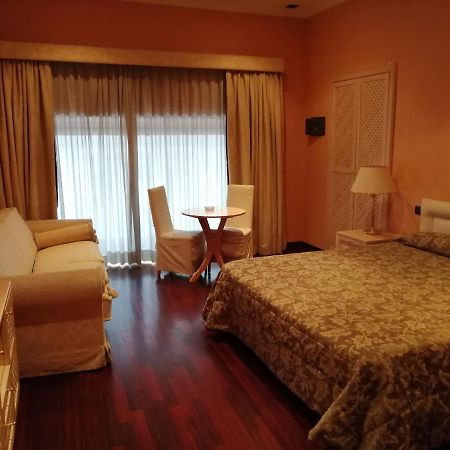 Colosseo Studio Suite Rom Exterior foto