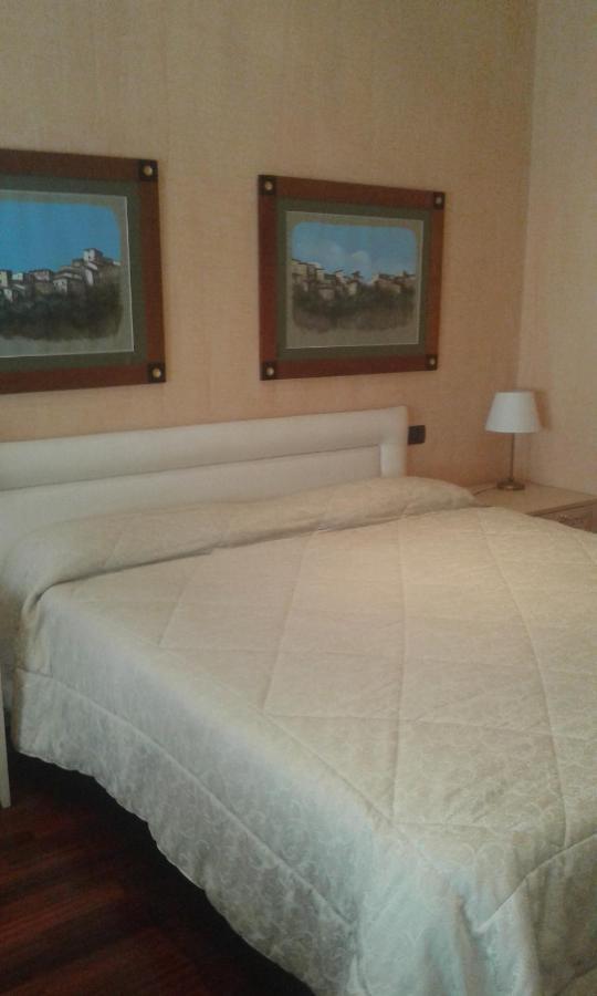 Colosseo Studio Suite Rom Exterior foto