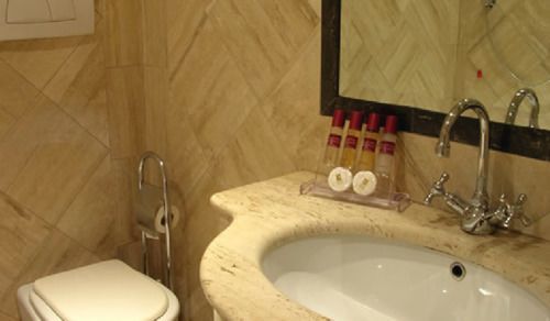 Colosseo Studio Suite Rom Exterior foto